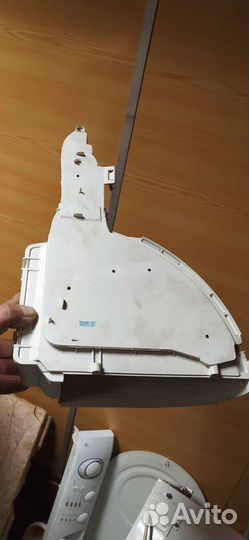 Стиральная машина Аристон по запчастям