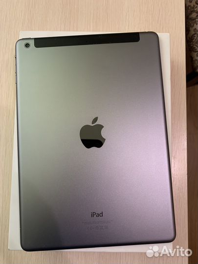 iPad Air Wi-Fi Cellular 64Gb