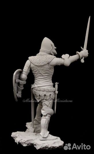 Миниатюра Medieval Forge Miniatures С-75-064