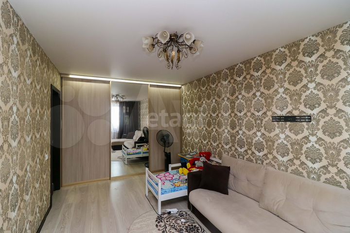 2-к. квартира, 50 м², 4/10 эт.