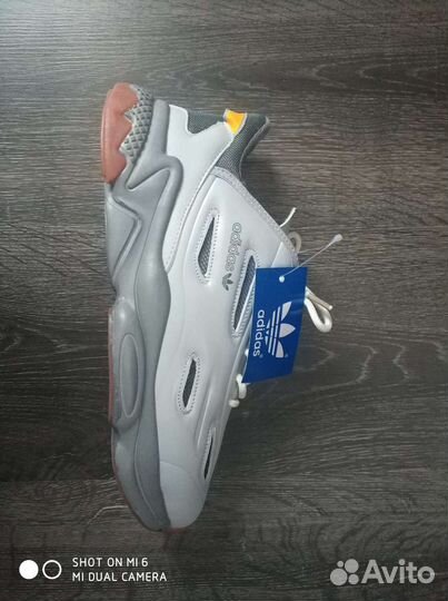 Кроссовки мужские 42 размер новые