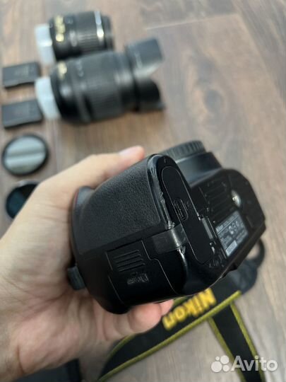 Nikon D3200 + Nikkor 18-105 + Nikkor 18-55