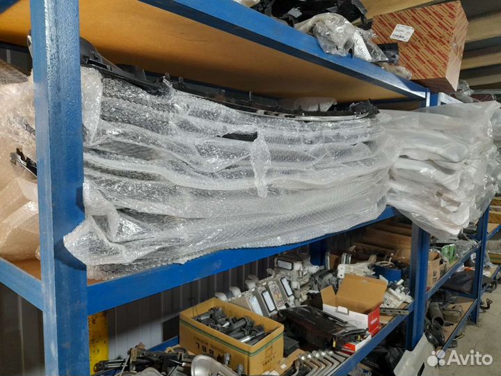 Решётки радиатора эксклюзив на Тойота Камри 55