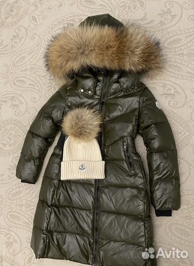 Пальто moncler пуховик новый