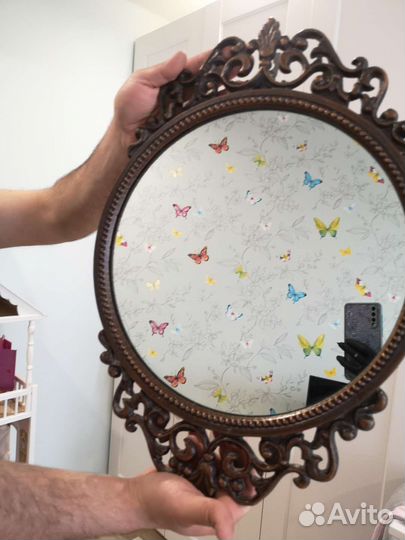 Зеркало настенное