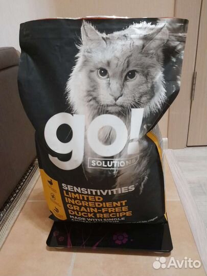 Корм для кошек и котят