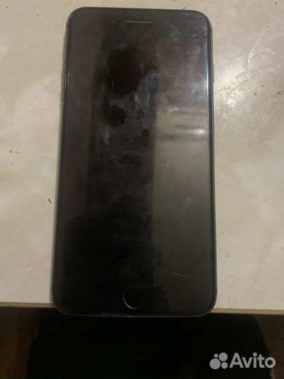 iPhone 8 Plus, 128 ГБ