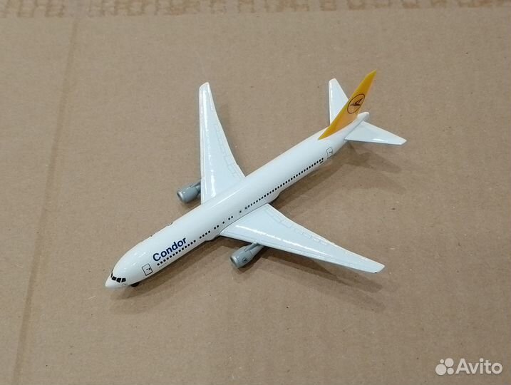 Boeing 767-300. Condor