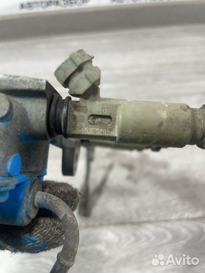 Топливная рампа с форсунками 4afe