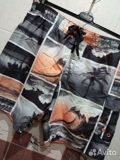 Шорты плавател. новые, 50, Финляндия