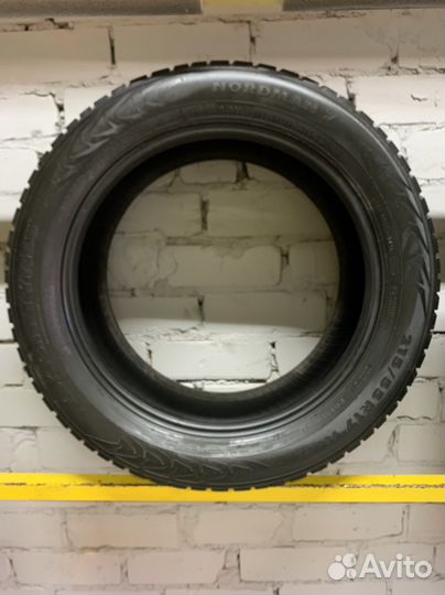 Nokian Tyres Nordman 7 215/55 R17 98T