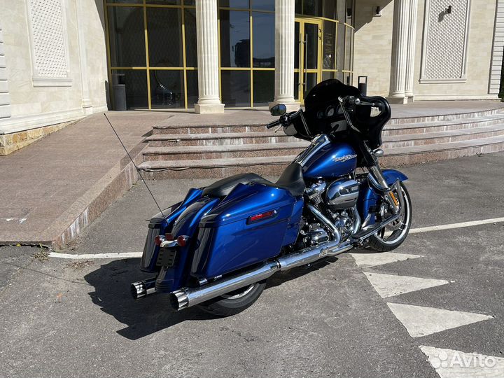 Harley Davidson Street Glide Стрит Глайд 2017