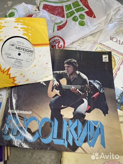 Грампластинки Высоцкий 2шт