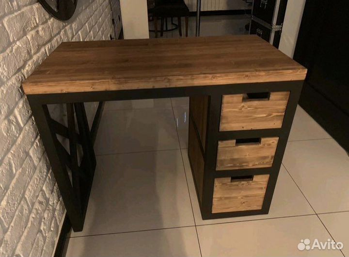 Стол компьютерный лофт