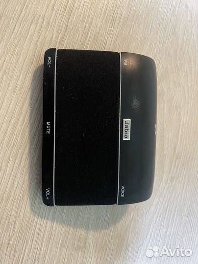 Bluetooth гарнитура jabra (громкая связь)