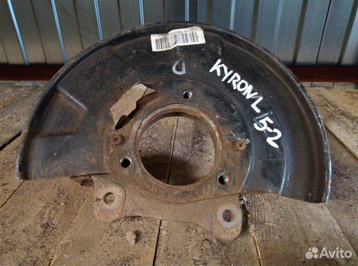 Кулак (цапфа) передний левый Ssang Yong Kyron 2013