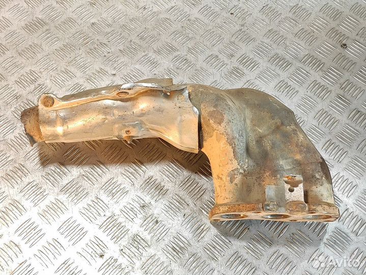 Коллектор выпускной левый Subaru Tribeca B9