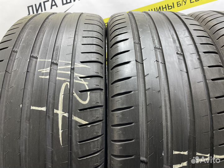 Michelin Pilot Sport 4 SUV 235/50 R19 100R