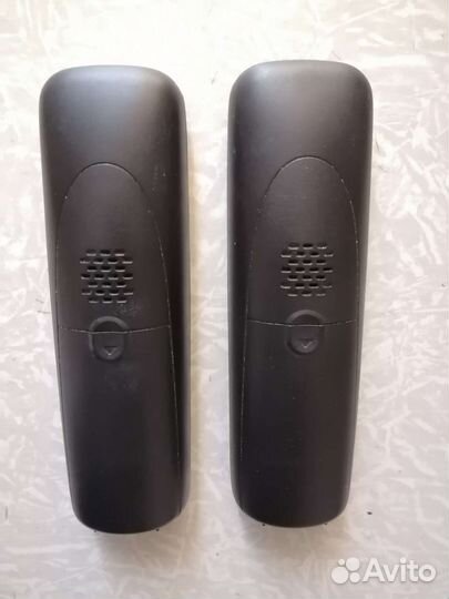 Радиотелефон Panasonic KX-TG2511RUT, две трубки