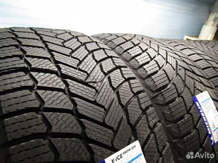 Michelin X-Ice Snow SUV 285/35 R22 106H