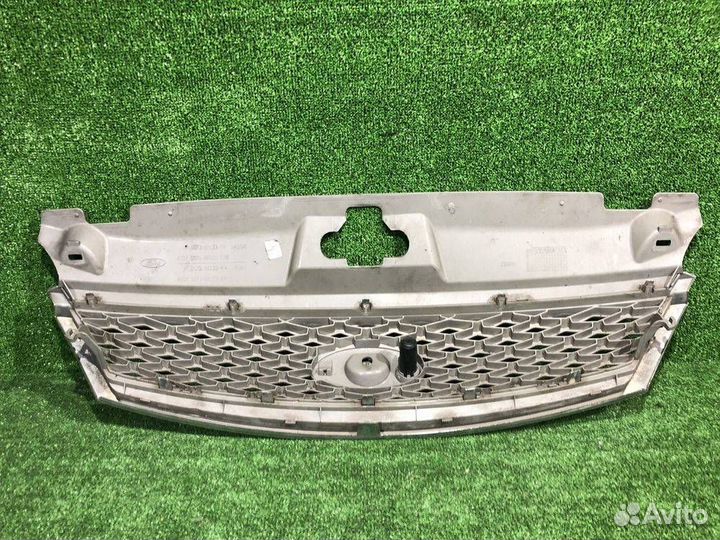 Решетка радиатора Ford Mondeo 3 2003-2007 рест