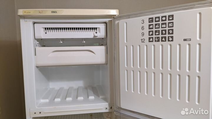 Холодильник Stinol - 110e NO frost
