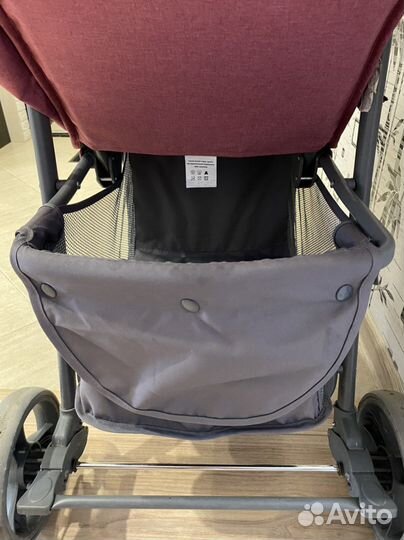 Коляска прогулочная