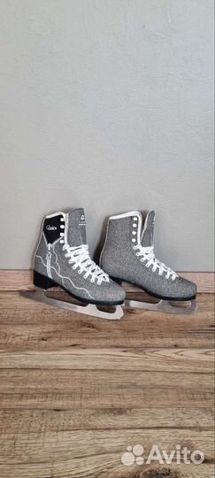 Коньки женские 37