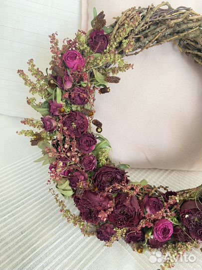 Венок интерьерный