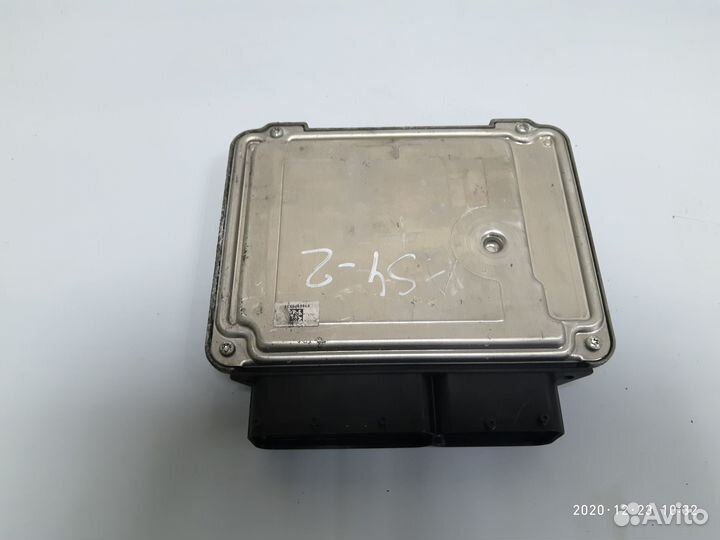 Б/У Блок управления двигателем cfhc/2.0 Skoda Y
