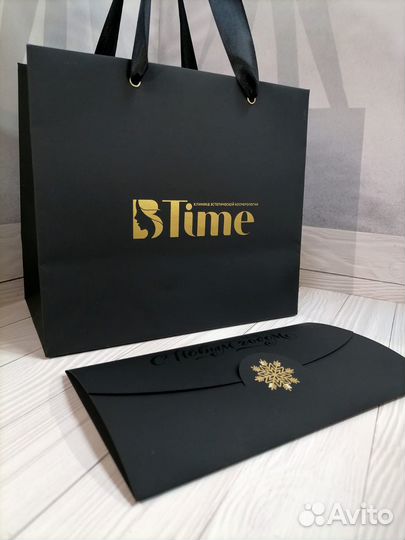 Изготовление бумажных пакетов с логотипом компании