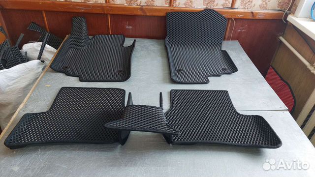 Коврики на Volkswagen Golf +