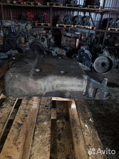 Масляный поддон Mercedes V8 OM 442 2000