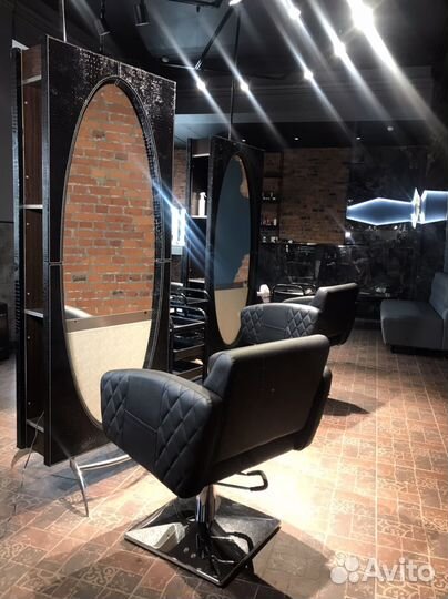 Парикмахер универсал / колорист