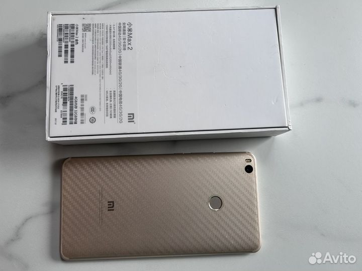 Телефон Xiaomi mi max 2