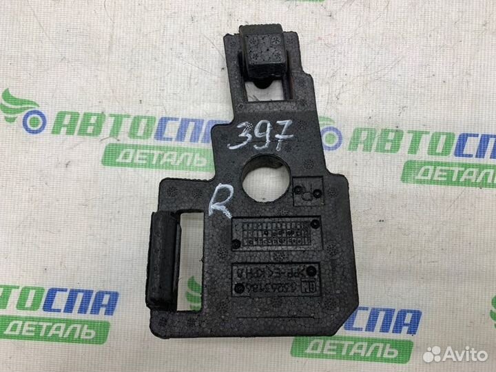 Абсорбер бампера передний правый Opel Zafira B