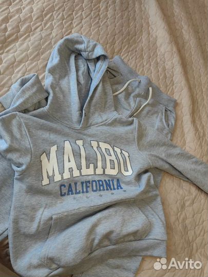 Спортивный костюм для девочки