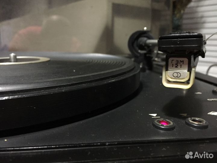 Проигрыватель винила Эстония 009