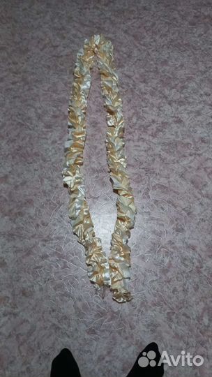 Растяжка на капот