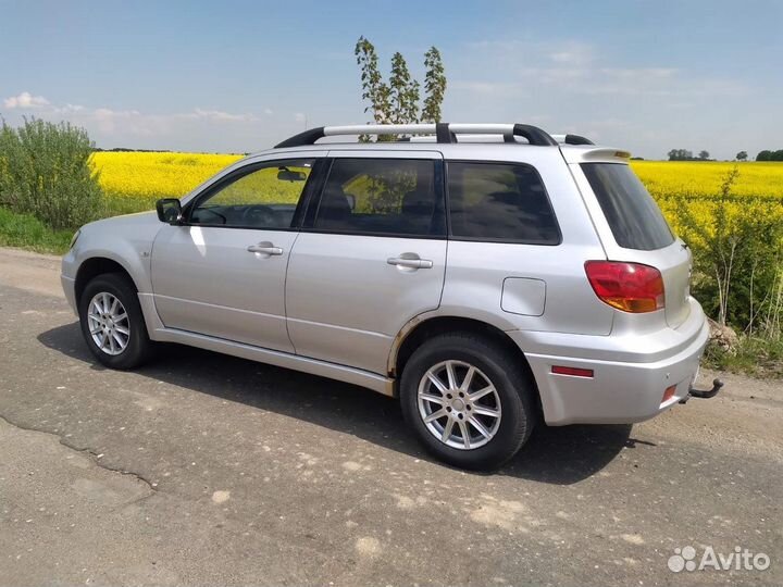 Mitsubishi Outlander 2.4 AT, 2003, 180 000 км