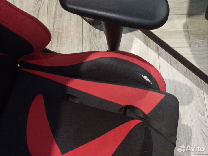 Компьютерный стул