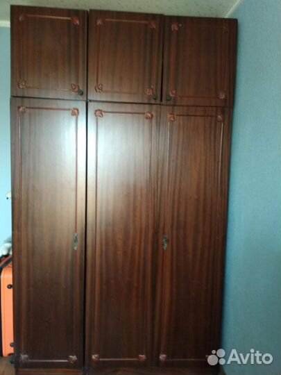 Стенка в гостиную бу