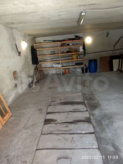 Гараж, > 30 м²