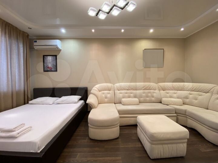 Квартира-студия, 54 м², 4/19 эт.