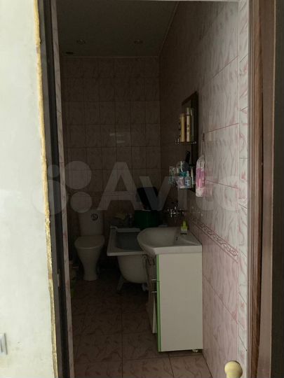 2-к. квартира, 50 м², 1/6 эт.