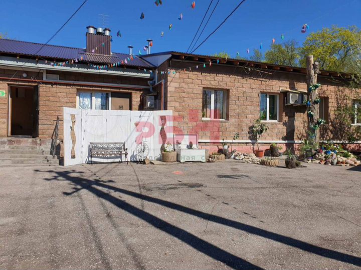 Продам здание, 734 м²