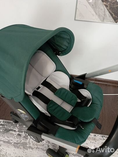 Коляска автолюлька