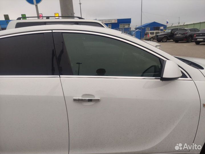 Шторки автомобильные темные