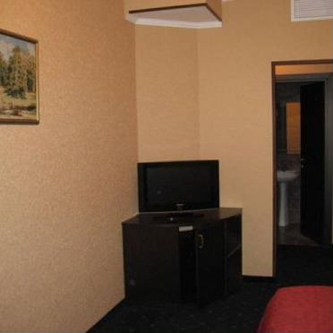 Angel Hotel (Ангел)