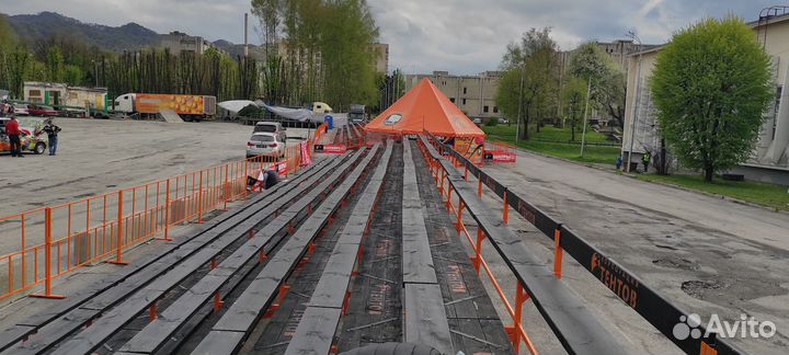 Трибуны для мероприятий заграждения